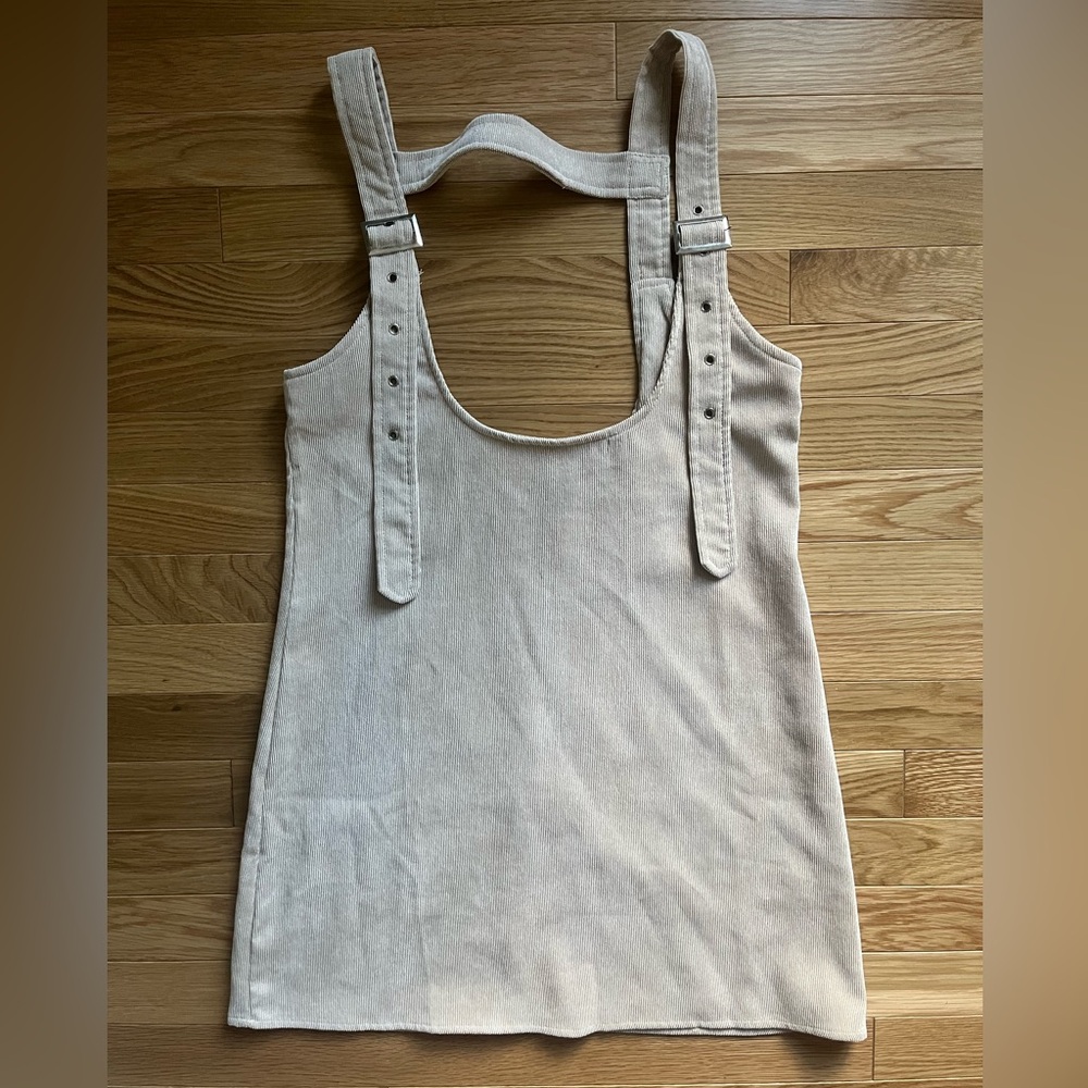Super cute overall dress (beige)